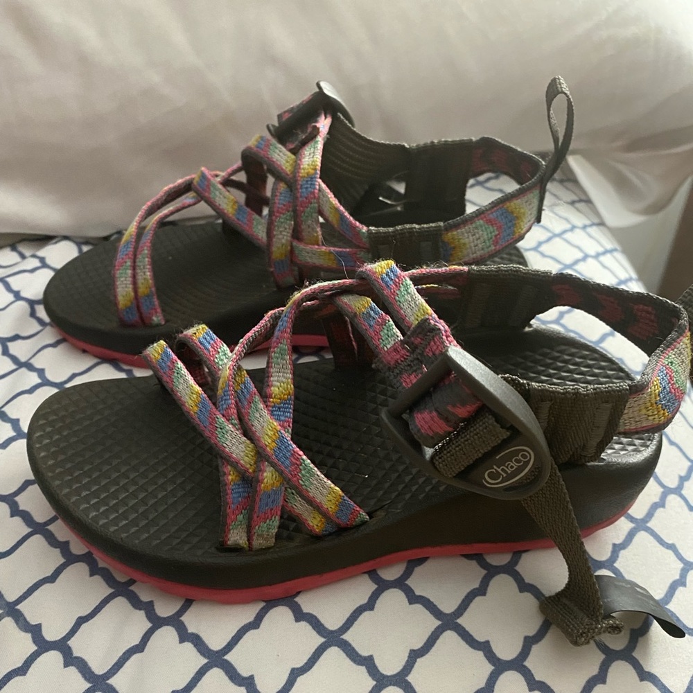 Kids Chacos - Size 11